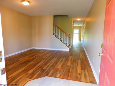 54 Barrington Ct, Bridgeport, WV 26330 - photo 3