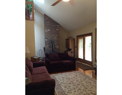 54 Seminole Ave, Hubbardston, MA 01452 - photo 7