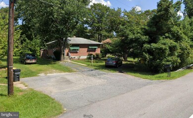 302 Andover Rd, Glen Burnie, MD 21061 - photo 2