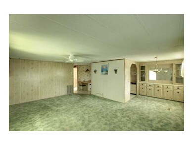 647 Periwinkle Cir, Sebastian, FL 32976 - photo 2