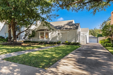 3628 Potomac Ave, Fort Worth, TX 76107 - photo 3