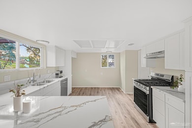 30617 Buckskin Dr, Tehachapi, CA 93561 - photo 7