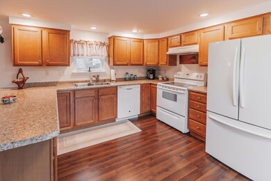 26 Melendy Rd unit 67, Milford, NH 03055 - photo 4