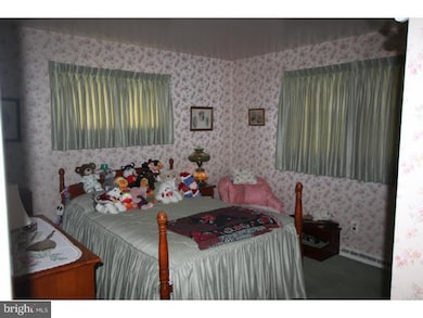 574 Seneca Ct, Magnolia, NJ 08049 - photo 7