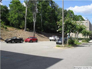 Conveniant Parking