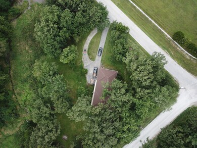 27960 S Klemme Rd, Beecher, IL 60401 - photo 3