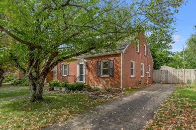 717 Henry Clay Blvd, Lexington, KY 40505 - photo 3