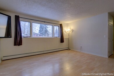 Unit B Living Area