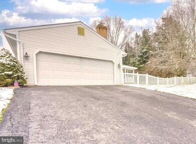 2807 Artemus Ct, Baldwin, MD 21013 - photo 5