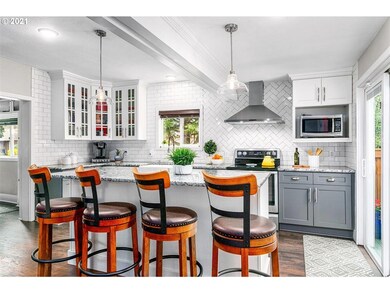 521 S River St, Newberg, OR 97132 - photo 4