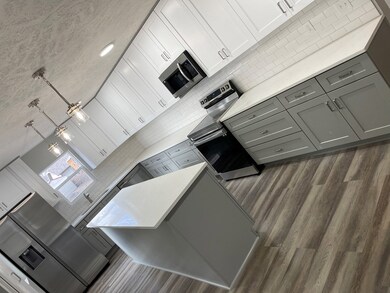 Kitchen Counters Galore
