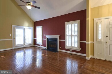 25626 Creek Run Terrace, Chantilly, VA 20152 - photo 7