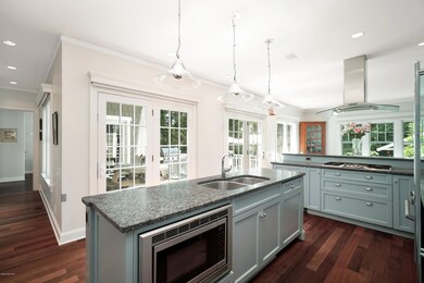 39 Highview Ave, Old Greenwich, CT 06870 - photo 3