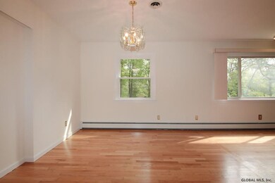 1040 Tomahawk Trail, Schenectady, NY 12302 - photo 6