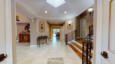 44-Hunt-Lane-Staten-Island-NY-10304-0826