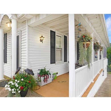 201 Valley St, Tuscarora, PA 17925 - photo 2