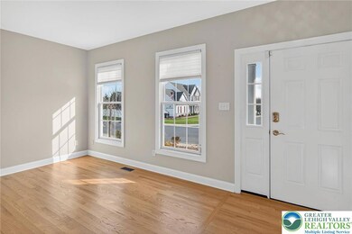 5191 Cassidy Dr, Schnecksville, PA 18078 - photo 7