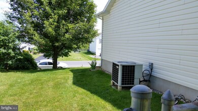 404 Universe Dr, Martinsburg, WV 25404 - photo 3