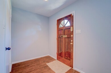 14328 Misty Meadow Ln, Houston, TX 77079 - photo 4