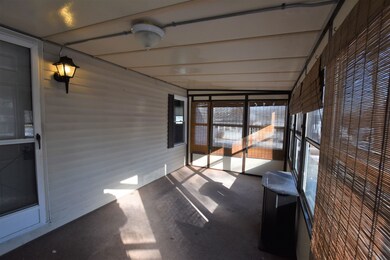 6 N Cranberry Ln, Rochester, NH 03867 - photo 4