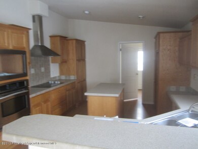 1044 Hudack Cir, Craig, CO 81625 - photo 7