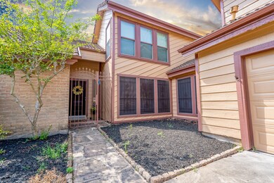 7667 Athlone Dr, Houston, TX 77088 - photo 3