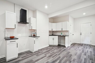 21-web-or-mls-151-n-central-ave-153