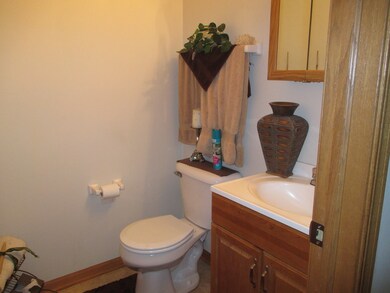 221 Springbrook Trail S, Oswego, IL 60543 - photo 6