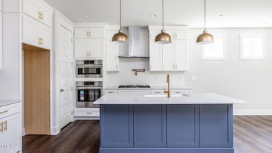 828 Ballaster Rd, Fuquay-Varina, NC 27526 - photo 7