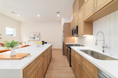 861 Rachel St unit D, Houston, TX 77091 - photo 7