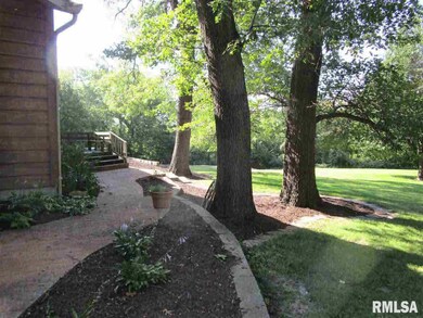 27023 Ebenezer Rd, Geneseo, IL 61254 - photo 4