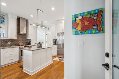 62 Gadsden St unit A, Charleston, SC 29401 - photo 4