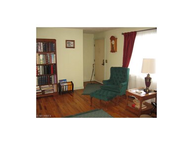 FOYER VIEW - COAT CLOSET ADJACENT INSIDE ON LEFT