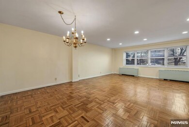 The Whitehall unit 1B, Hackensack, NJ 07601 - photo 5