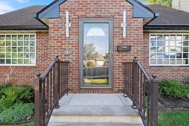 4 Gail Place, Secaucus, NJ 07094 - photo 5