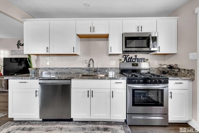 1370 Chris Ln, Reno, NV 89502 - photo 7