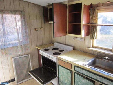 714 Salem Church Rd, Newark, DE 19702 - photo 3