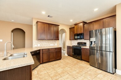 2065 Lepper St, Alvin, TX 77511 - photo 6