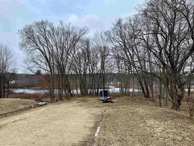 26 Epping St, Raymond, NH 03077 - photo 3