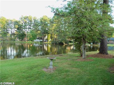 Waterfront/Dock/Pier - From the back yard you have
