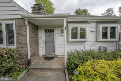 91 Hunters Ln, Devon, PA 19333 - photo 3