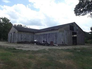 123 Willard Rd, Ashburnham, MA 01430 - photo 5