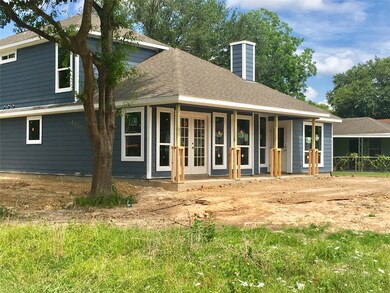 4302 Busiek St, Houston, TX 77022 - photo 5