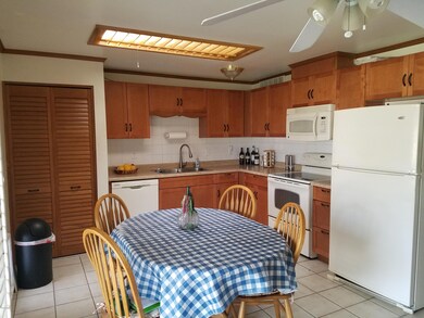 3556 E Crocus - Kitchen