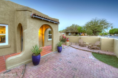 2204 E 2nd St, Tucson, AZ 85719 - photo 3