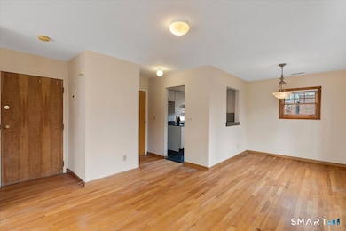 229 Wooster St unit 2R, New Haven, CT 06511 - photo 4