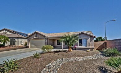 ATTRACTIVE LOW MAINTENANCE LANDSCAPE