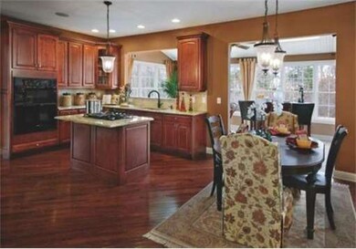 119 Mohawk Path, Holliston, MA 01746 - photo 3