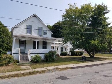 22 Chase St, Claremont, NH 03743 - photo 2