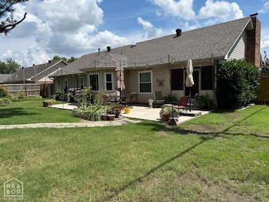 1103 Oakdale Dr, West Memphis, AR 72301 - photo 2